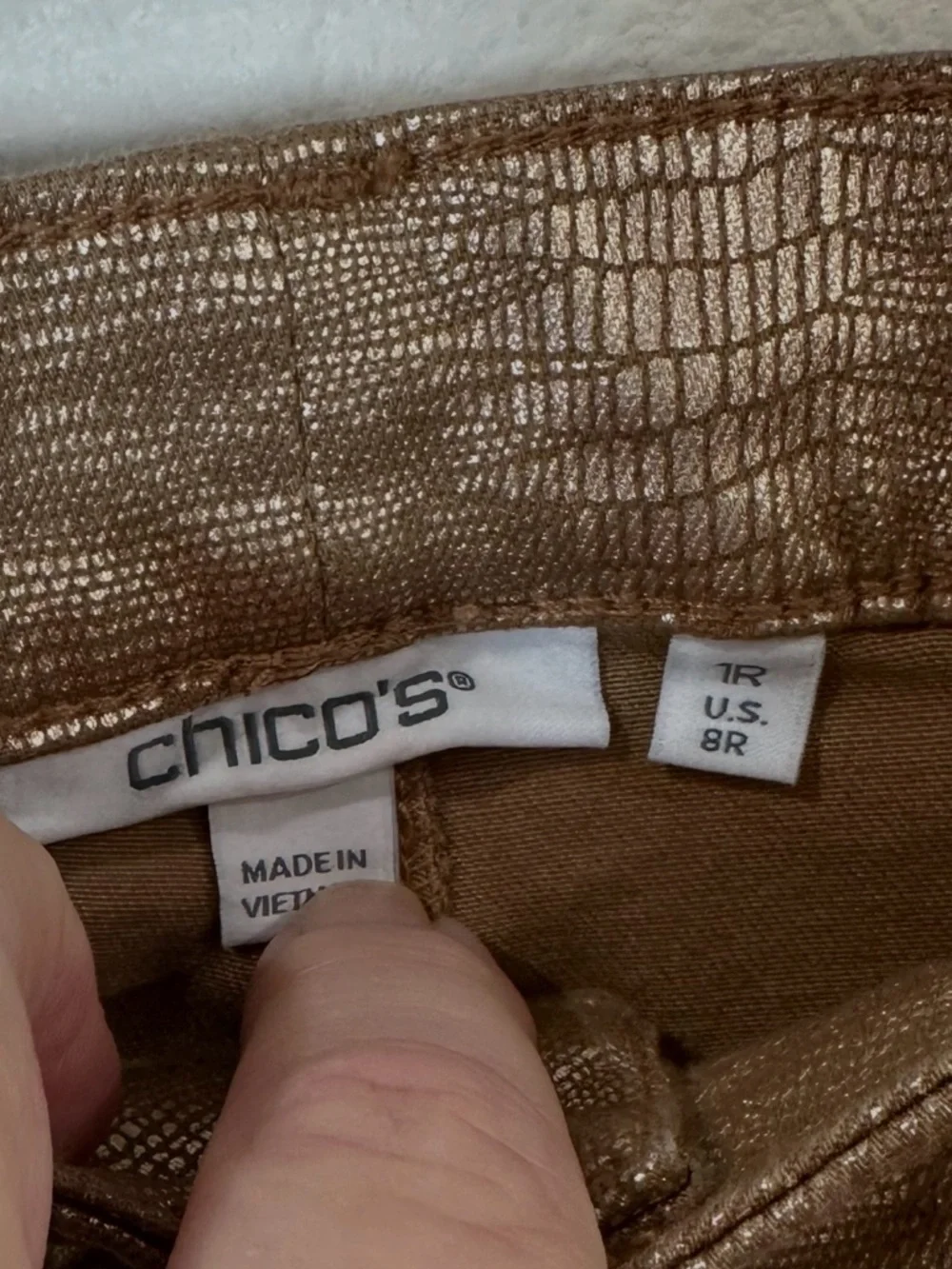 Chico's Metallic Bronze Croc-Print Faux Leather pants‎ size 8R